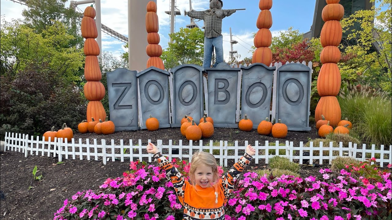 Indianapolis Zoo Boo 2021 
